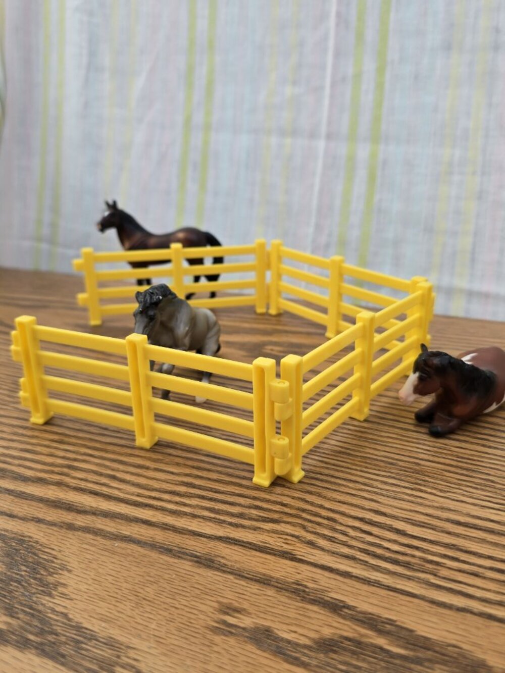 4 Sections of Yellow Breyer Stablemate Fencing